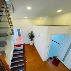 Nhà HOÀ HƯNG thông CMT8, 33m2, 4 tầng, 5PN, ở ngay, chỉ nhỉnh 5 tỷ