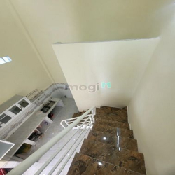 Cho thuê nhà mới xây, giá rẻ, Thạnh Lộc, Q12