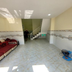 Cho thuê nhà mới xây, giá rẻ, Thạnh Lộc, Q12