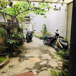 Hiếm! Bán nhà ngõ Linh Quang, Đống Đa. ngõ nông. 71m2. 3tầng $ 4.65 tỷ