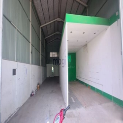 Cho thuê kho xưởng 270m  APĐ3 Q12