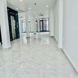 Cho thuê tòa nhà văn phòng 8X25 mặt tiền Trần Thị Cờ, Thới An, Quận 12