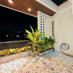 Bán nhà mặt tiền Sư Vạn Hạnh,Quận 10, DTCN 80m2 / Giá 2TỶ500