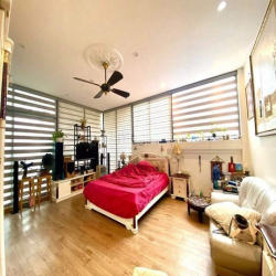 Bán nhà Núi Trúc, Ba Đình, Ô Tô, 2 Thoáng, 70m2 4T MT6m, Giá 14.8 Tỷ