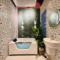 Bán nha phố đường Trần Quang Diệu, p14, Q3, 80m2, 2 tỷ 950, sổ riêng.