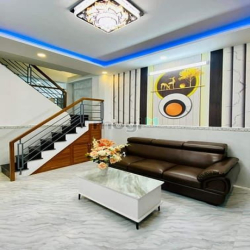 Bán nhà Hẻm thông 3.5m Quang Trung, P.10, GV, 4 x 10.8m, giá: 4.38 tỷ