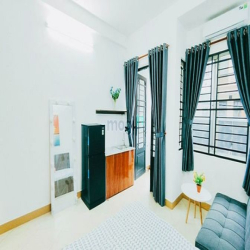 Giảm Giá 3 Tháng Đầu =>Phòng Rộng 40m2📍Ngay 679 Quang Trung P11