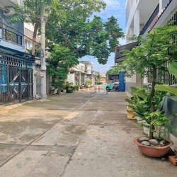 Chủ bán nhanh nhà 1 lầu hẻm 156/ LK5-6, DT: 56m2, hẻm 6m. Giá: 3.75 tỷ