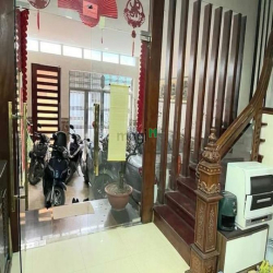 Bán nhà 5 tầng phố Quang Tiến - Nam Từ Liêm, giá 9.5 tỷ