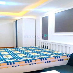 24100663-Bán nhà Võ Văn Kiệt Q5, 2.7*8.4m,HXH, A4 5 tầng 4PN, 6.3ty TL