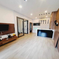 Hẻm 10m 161m2(4x31m nở hậu) 3 tầng btct Bùi Thị Xuân, Tân Bình