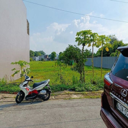 ĐẤT VUÔNG VỨC 5.2x16m 80M2 dãy nhà lầu Mặt Tiền Nhựa Hẻm Phan Văn Hớn