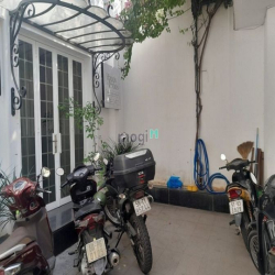 🏡 Cho thuê mặt bằng 35m2 Đ. Nguyễn Bá Huân, p. Thảo Điền, chỉ 16tr/th