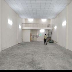 $Cho thuê kho đệp 250m2, có gác lửng, 9 X20M, Trần Thủ Độ, 33TR$