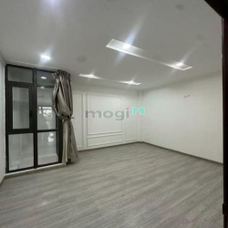 Nhà đẹp Hẻm thông Phạm Văn Chí 5,3x13m 4 tầng 4PN GẦN NGÃ 4 BÌNH TIÊN