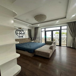 Nhà đẹp Hẻm thông Phạm Văn Chí 5,3x13m 4 tầng 4PN GẦN NGÃ 4 BÌNH TIÊN