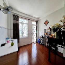 Nhà ở đường Hồng Lạc Phường 10 Tân Bình 4.3m nở hậu dài 22m giá 9.5 tỷ
