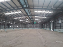 Cho thuê kho 1600m2 vị trí gần vòng xoay An Lạc, đường QL1A, Bình Tân