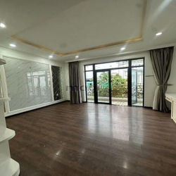 Nhà đẹp Hẻm thông Phạm Văn Chí 5,3x13m 4 tầng 4PN GẦN NGÃ 4 BÌNH TIÊN