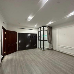 Nhà đẹp Hẻm thông Phạm Văn Chí 5,3x13m 4 tầng 4PN GẦN NGÃ 4 BÌNH TIÊN