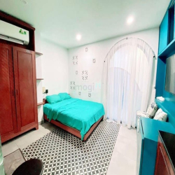 Bán nhà MT hẻm Kinh Doanh Bình Thạnh, gần Quận 1, 7 lầu hơn 21 tỷ