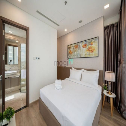Bán căn hộ Vinhomes Central Park 2PN 2WC 82m2 giá 5,8 tỷ