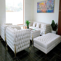 Cần bán Khách Sạn Long Phụng 2, Long Bình, Thủ Đức, Giá 35 tỷ