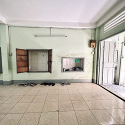 24110646- Nguyễn đình Chiểu Q3 - 34 m2 (3.4 x 10 ) - 3 tầng chỉ 4,6 tỷ