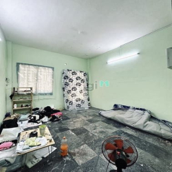 24110646- Nguyễn đình Chiểu Q3 - 34 m2 (3.4 x 10 ) - 3 tầng chỉ 4,6 tỷ