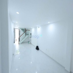 4m ✖️ 12m 5TẦNG MẶT TIỀN đường  Trương Định - Trần Quốc Thảo Q.3 Q.3