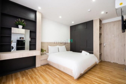 Căn hộ full nội thất cửa sổ full nội thất Phạm Ngũ Lão