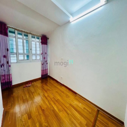 Tập thể Văn Miếu - 2 Mặt Thoáng - Nhà đẹp ở luôn - 2PN đủ công năng