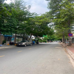 Bán đất đường Nguyễn Văn Hưởng, ngang 18m dài 20m, giá 34 tỷ TL