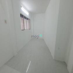 💥🚘🏠Rẻ bất chấp, TT Quận 6, HXH, Lê Quang Sung, 32m2, 2 tầng,chỉ 2ty