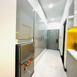 Studio gần Lotte - gần chợ, 5p để đi TDT, Rmit, mất 7p qua quận 1, 4