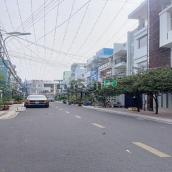 Biệt thự MT khu Tên Lửa 120m2 ngang 10m nở hậu 4 tầng, giá 12.9 tỷ TL