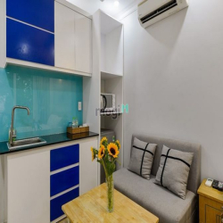 ??Căn hộ Studio 35m2 ban công, Full nội thất ngay Hai Bà Trưng