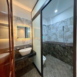 Bán nhà Kim Ngưu 37m² x 5 tầng mt 4m 8,4 tỷ