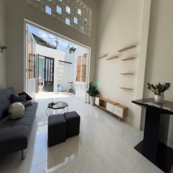 Bán nhà mặt tiền đường 79 kế trung tâm Hiệp Phú,55m2, đường 8m, giá rẻ