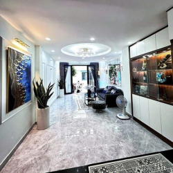 Sát hẻm xe hơi HUỲNH VĂN BÁNH 36M2, nở hậu, 4 tầng - 4PN, nhỉnh 7 tỷ