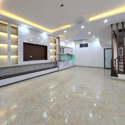 Bán nhà  Khương Trung - Thanh Xuân , DT 56m2 , 5 T, Giá 6.5 Tỷ