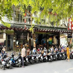 Mặt tiền Tân Quý Tân Phú 448m2 ngang 10 nở hậu kinh doanh tốt 38 tỷ TL