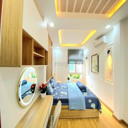 Nhà Đẹp Quận Phú Nhuận, 36m2(3x12) - 3PN 4WC, 4 Lầu, Sổ Đẹp, Giá Mềm.