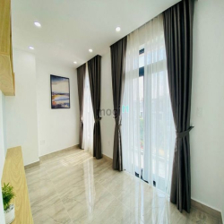 Song Lập Lucasta Villa Khang Điền - Full Nội Thất - Đường 20m Rộng
