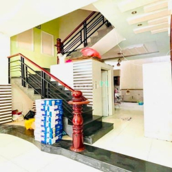 Bán nhà rẻ đẹp đúc 3 lầu sau mặt tiền (4,5x13) 477/4/6 PHẠM VĂN CHIÊU