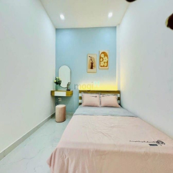NHÀ XINH HXH đ.Huỳnh Văn Bánh , p.11 , q.Phú Nhuận 45.5m2/2tỷ850 SHR