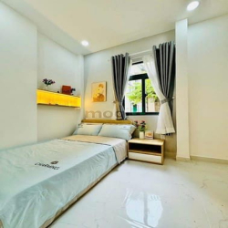 NHÀ XINH HXH đ.Huỳnh Văn Bánh , p.11 , q.Phú Nhuận 45.5m2/2tỷ850 SHR