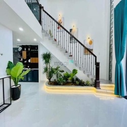 Li dị chia tài sản bán nhà 58m2 Đ. Thống Nhất Gò Vấp 1.083 tỷ