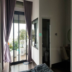 Mặt tiền kv Phan Văn Hớn, 26 CHDV, kiot KD, thang máy, DT 80tr.tháng