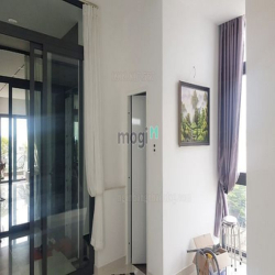 Mặt tiền kv Phan Văn Hớn, 26 CHDV, kiot KD, thang máy, DT 80tr.tháng